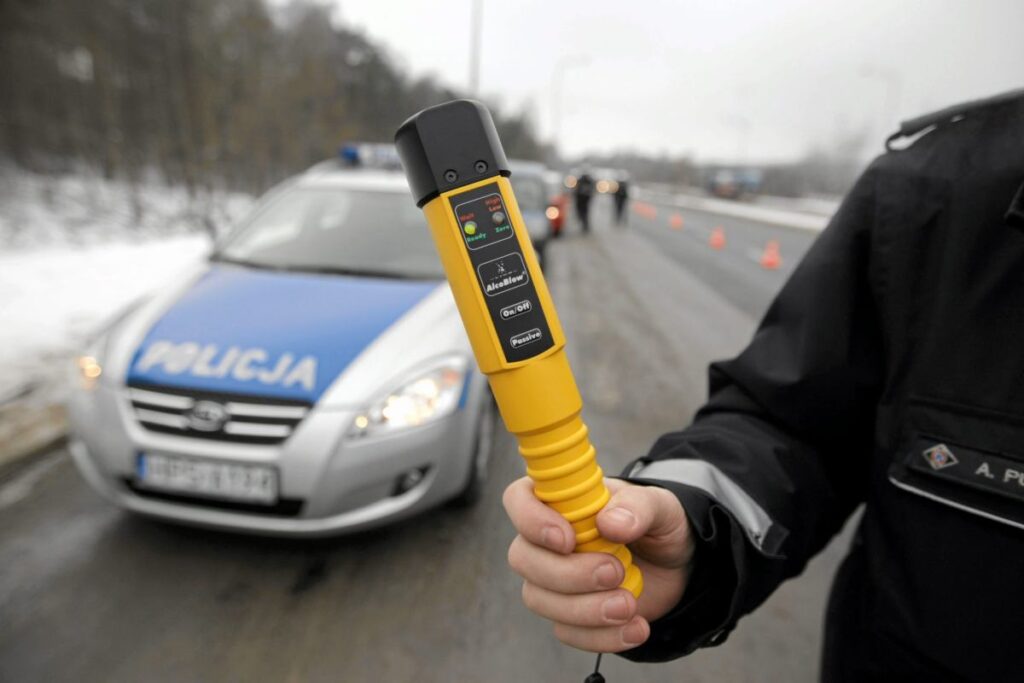 tychy de alkollu surucu trafik i saretini hasarlandirdi yargich cikti 41738