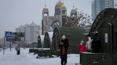 Ukrayna da rus saldirilari devam ediyor 43699