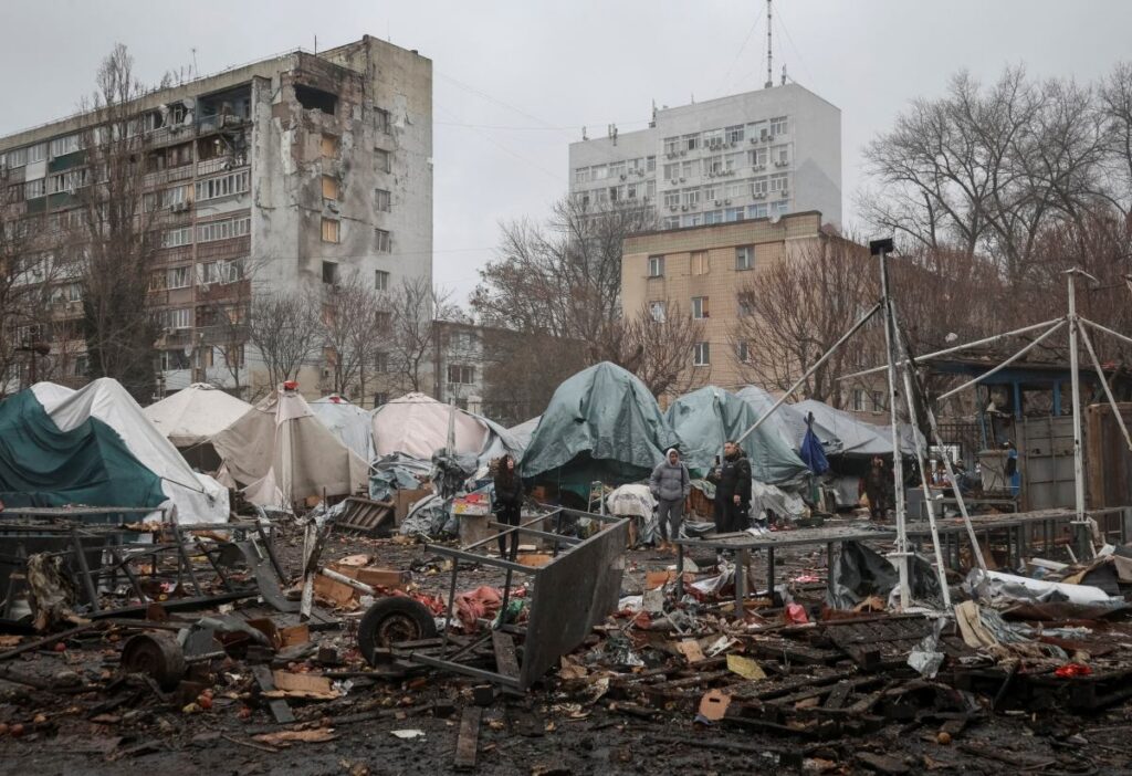 ukrayna ve rusya da askeri operasyonlar depolar tesisler ve enerji altyapisi hedef alindi 45626