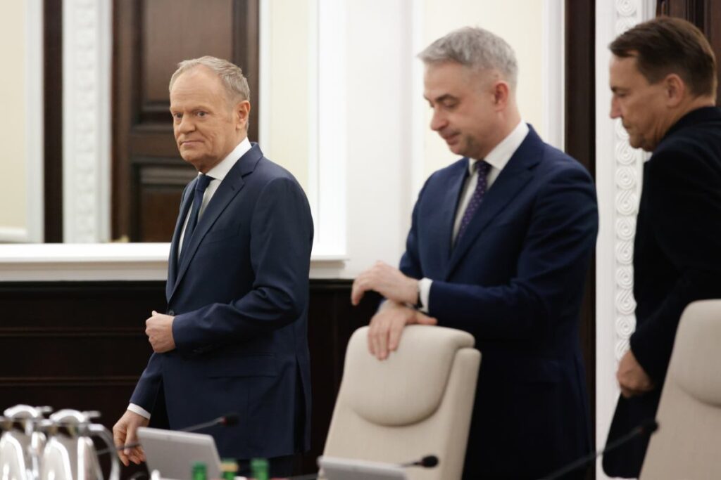 ulusal guvenlik konseyi toplantisi tusk un ayriligi ve zgorzelski nin aciklamasi 45382