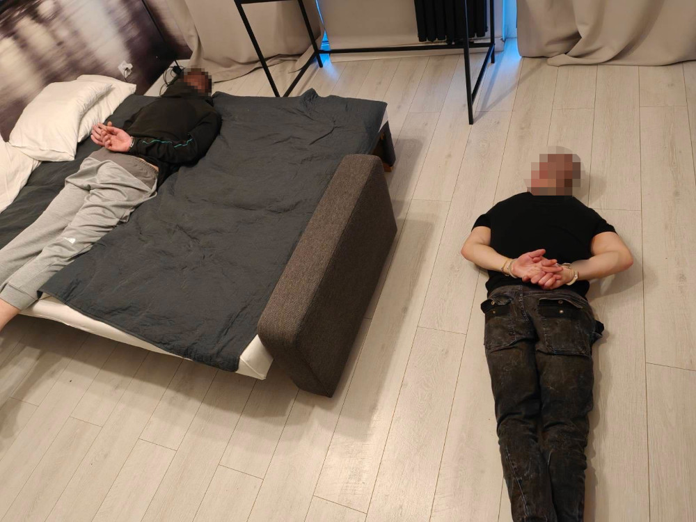 ursyn w polisi 110 bin z oty dolandiriciligi ve uyusturucu operasyonu zanli tutuklandi 48099