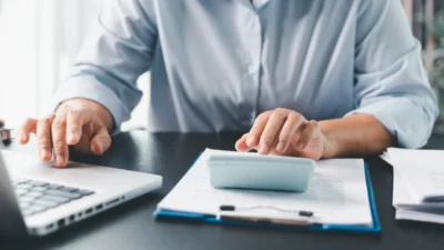 Vali, kültür merkezi yönetmeliğini atama usulünden ötürü i̇tiraz etti 4 Vali kultur merkezi yonetmeligini atama usulunden oturu i tiraz etti 49399