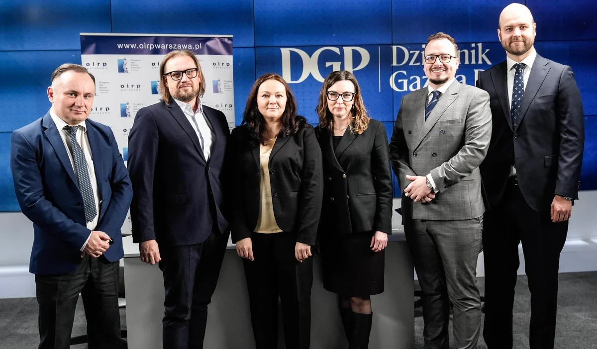 Varsova adliyesi ve infor dan hukuk meslek mensuplari i c i sbirligi 44143