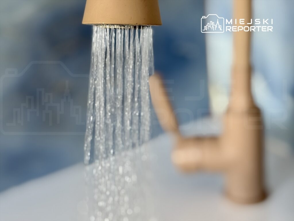 varsova da musluk sularinda klor kokusunda artis vatandaslari endiselendirdi 44161