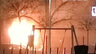 Varsova da parkli otobus yangini komsu peugeot un da hasari oldu yarali yok 43403