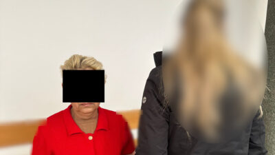 Varsova da polis kiligindaki dolandiricilik girisimi engellendi 43084