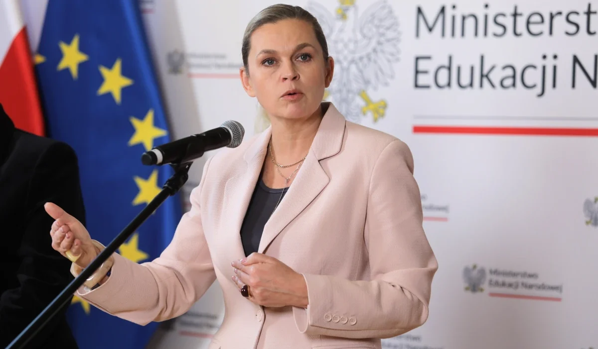 Varsova da roszkowski ile nowacka arasinda kisilik haklari davasi 512 bin z tazminat talebi 43397