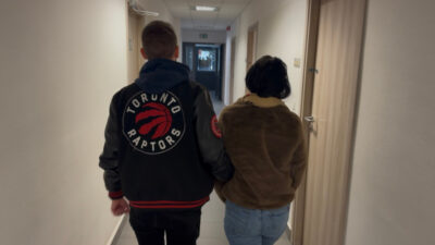 Varsova da su kalite kontrolu yalaniyla hirsizlik yapan 3 kisi tutuklandi 50237