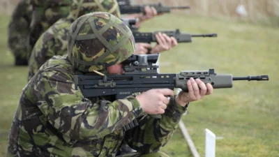 Varsova ile londra da yaklasan anlasma 44242