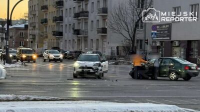Warsaw da ayni i kiz noktada trafik sorunu bir kazada hayatini kaybeden cocuk baskasinda trafik engel 41620