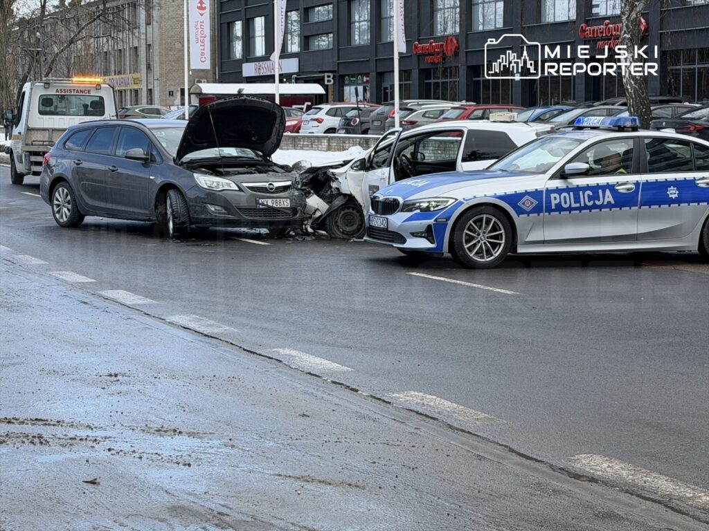 wawre de ciddi trafik kazasi toyota surucusu hastaneye kaldirildi 47975