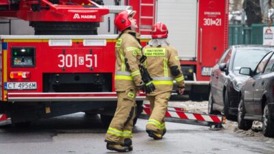 Yangın szczawnie'deki sosyal yurtta: 15 i̇tfaiye ekibi, 1 kişi hayatını kaybetti 2 Yangin szczawnie deki sosyal yurtta 15 i tfaiye ekibi 1 kisi hayatini kaybetti 48406