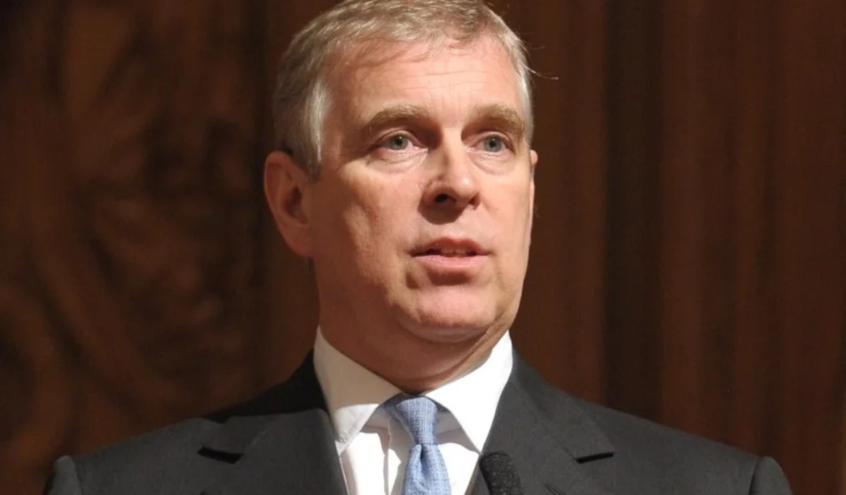 York dusesi andrew jeffrey epstein sorusturmasi kapsaminda gozaltina alindi 47778