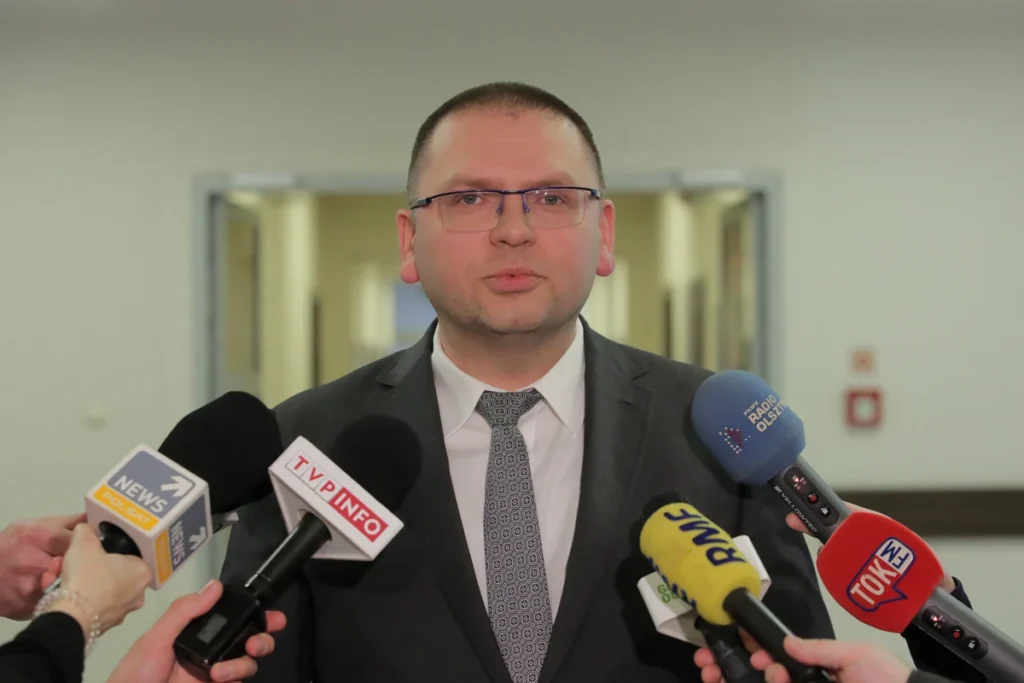 yuksek mahkeme nawacki i mmunite talebini reddeden karari henuz kesinlesmedi 49599