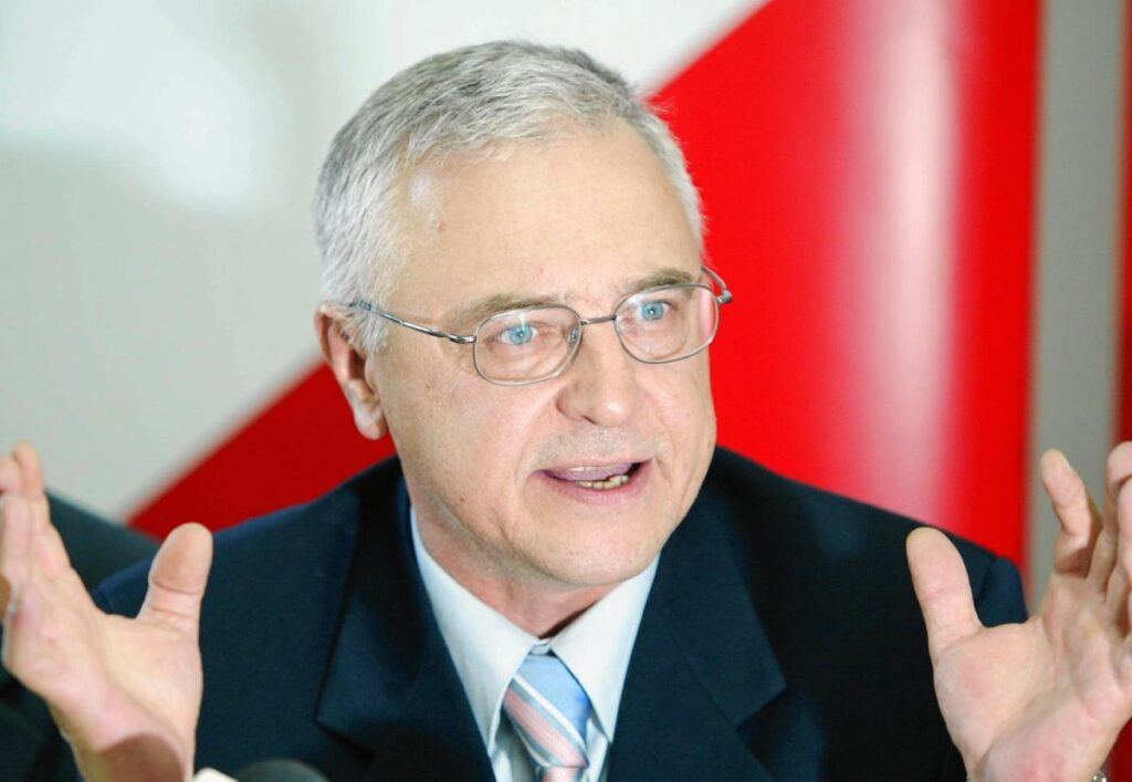 1990 secimlerinin adayi tymi ski siyasete donus dusunuyor 55244