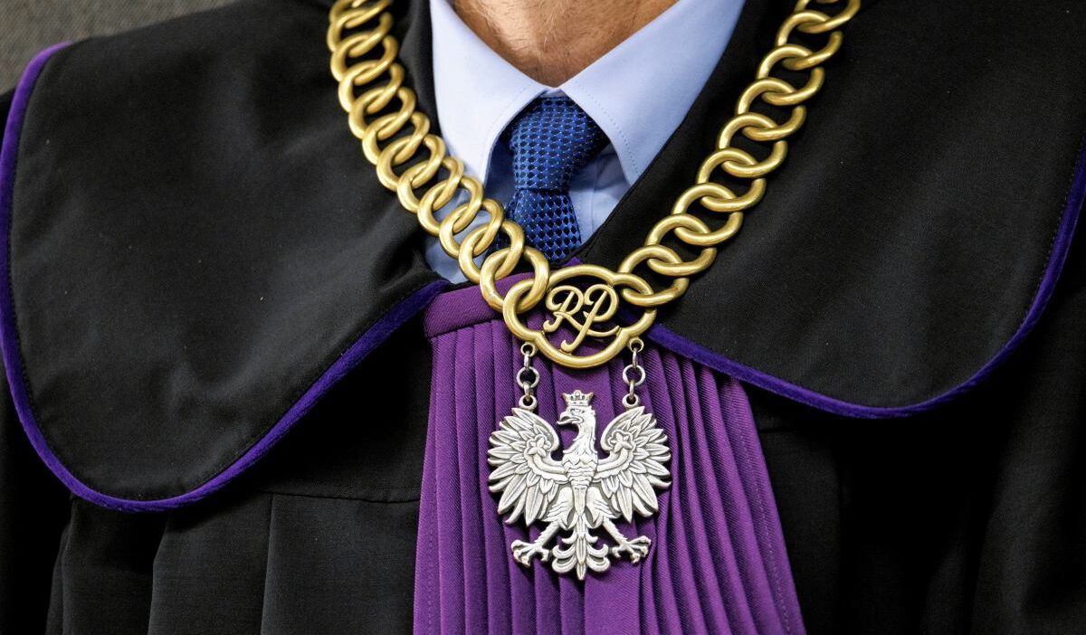 Ab adalet divani polonya yargi reformu kapsaminda atanan hakimleri degerlendirdi 54707