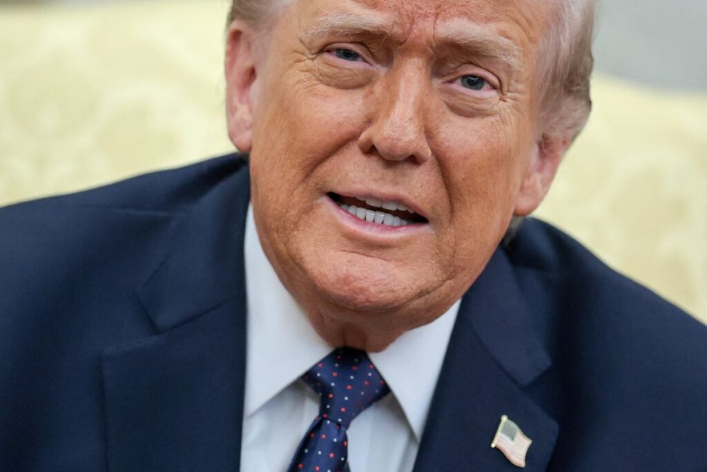 abd de trump i ddialari fbi belgelerindeki kadin tanikligi ve beyaz house reddi 50822