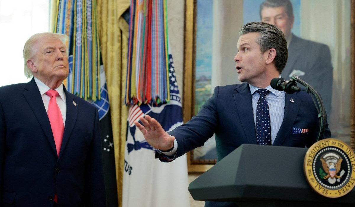 Abd'den i̇ran'a net mesaj: askeri güç kullanımı i̇çin hazırlık 1 Abd den i ran a net mesaj askeri guc kullanimi i cin hazirlik 55347