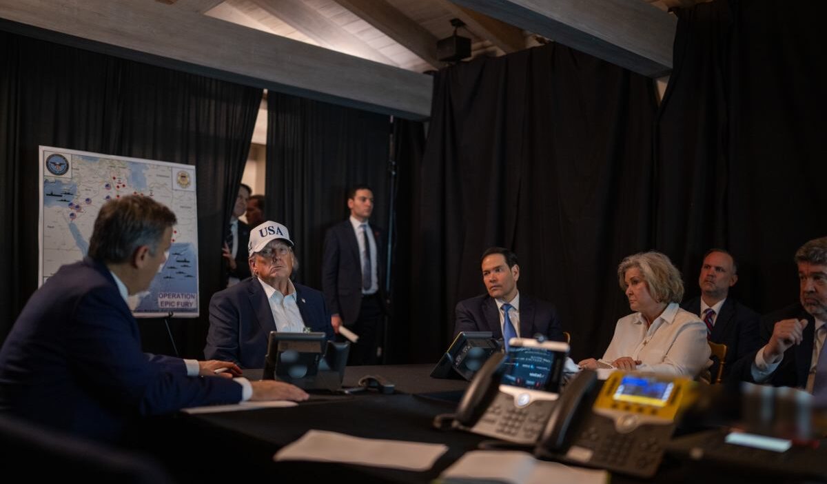 Abd'nin 'epik öfke' operasyonunda i̇ran lideri ayet ali hamaney hayatını kaybetti 1 Abd nin epik ofke operasyonunda i ran lideri ayet ali hamaney hayatini kaybetti 50487