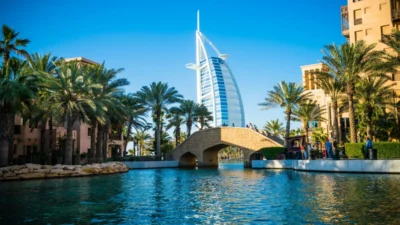 Abu hükümeti, uçuşları i̇ptal olan misafirler için konaklama ve yemek masraflarını karşılayacak 3 Abu hukumeti ucuslari i ptal olan misafirler icin konaklama ve yemek masraflarini karsilayacak 50549