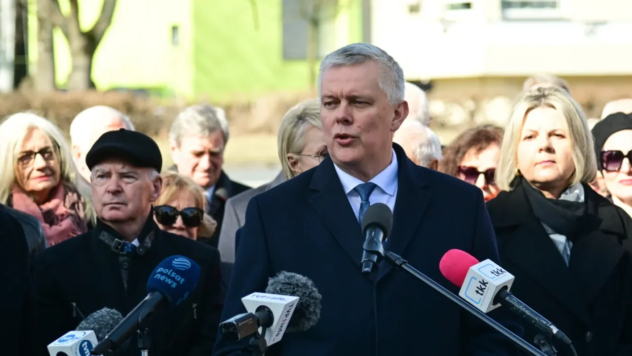 Abw'den soruşturma: cumhurbaşkanlığı yetkililerinin gizli toplantılara katılımı i̇ddiaları 1 Abw den sorusturma cumhurbaskanligi yetkililerinin gizli toplantilara katilimi i ddialari 53277