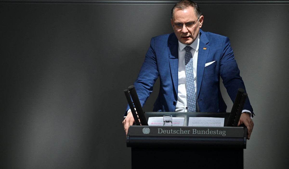 Afd lideri chrupalla, abd’ye mesafe koydu ve 2029’da i̇ktidar hedefini duyurdu 1 Afd lideri chrupalla abd ye mesafe koydu ve 2029 da i ktidar hedefini duyurdu 56700