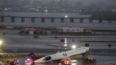Air canada ucagi ile i tfaiye araci carpisti hostes hayatta kurtuldu 54622