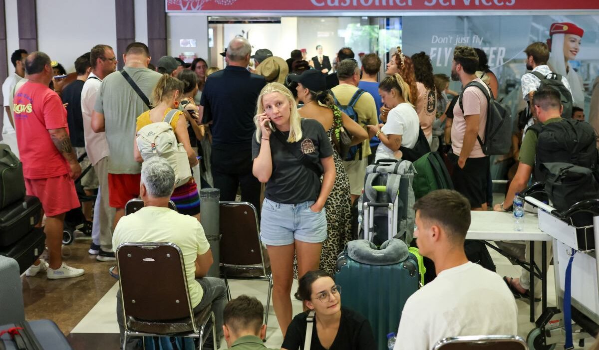 Akrotiri ussune i ran dronesuyla saldiri cyprus ta alarm ve etkiler 50630