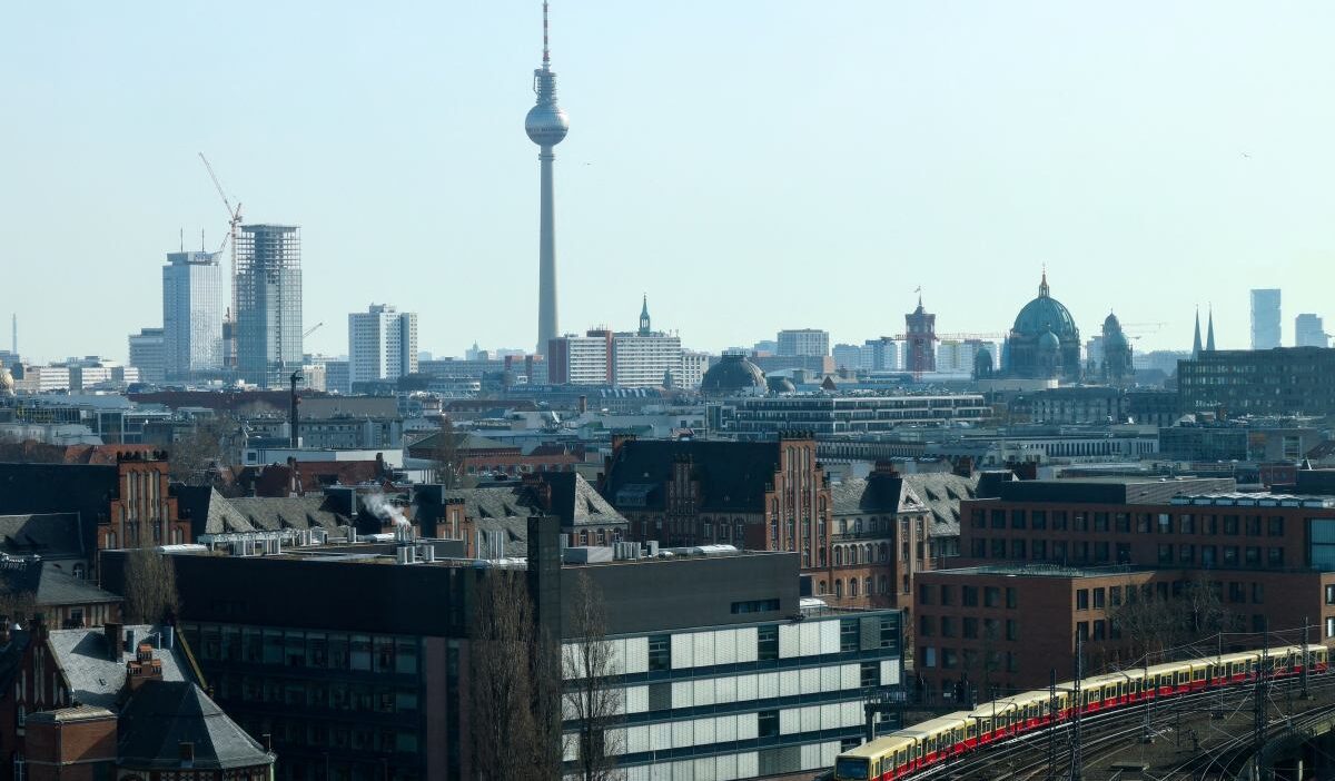 Almanya da taliban in berlin buyukelciligi ne atamasi berlin yonetimi tarafindan bilgilendirilmedi 53881