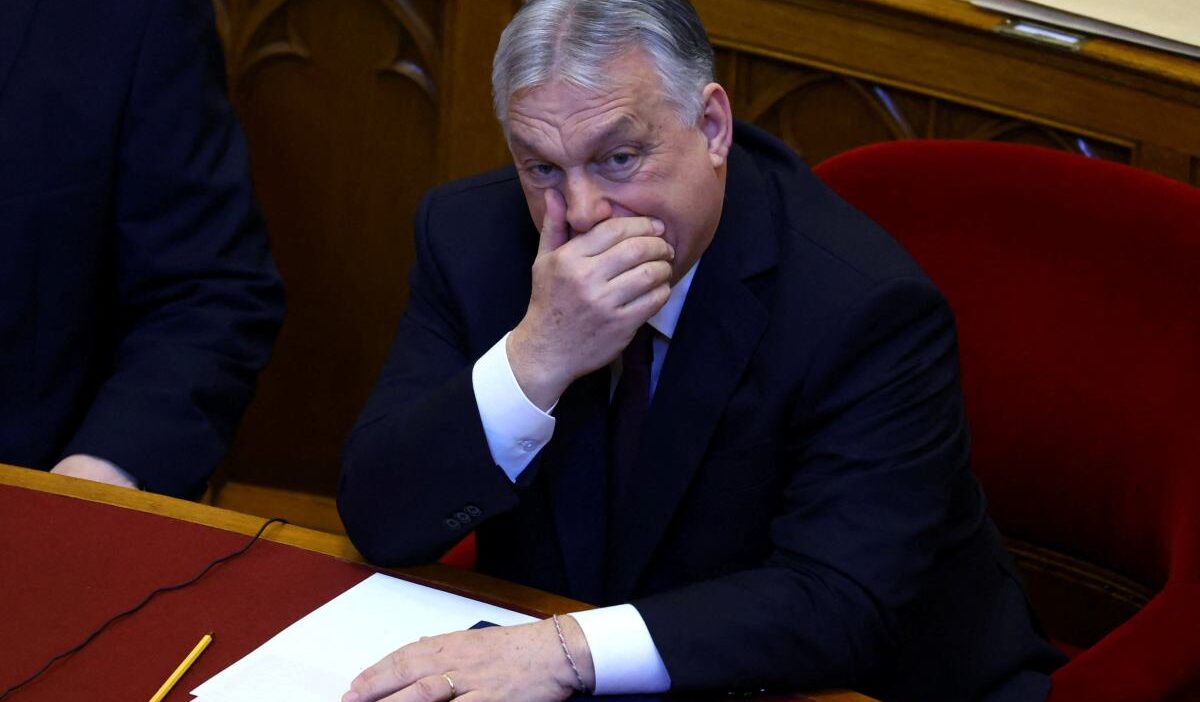 Avrupa birliği, macaristan'ın olası seçim sonuçlarına karşı "kırmızı buton" uyarısı yapıyor 1 Avrupa birligi macaristan in olasi secim sonuclarina karsi kirmizi buton uyarisi yapiyor 51874