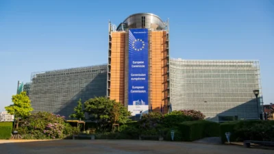 Avrupa komisyonu ndan slovakya nin yabanci plakali araclara yonelik akaryakit uygulamasina tepki 54935