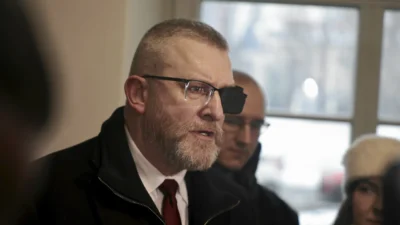 Avrupa parlamentosu milletvekili braun, doktoru hürriyetinden yoksun bırakma suçlamasıyla i̇fade vermeye çağrıldı 4 Avrupa parlamentosu milletvekili braun doktoru hurriyetinden yoksun birakma suclamasiyla i fade vermeye cagrildi 54304