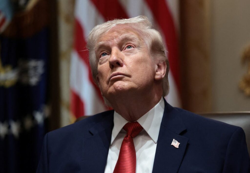 beyaz saray in sosyal medya paylasimlari gizem uyandirdi 55885