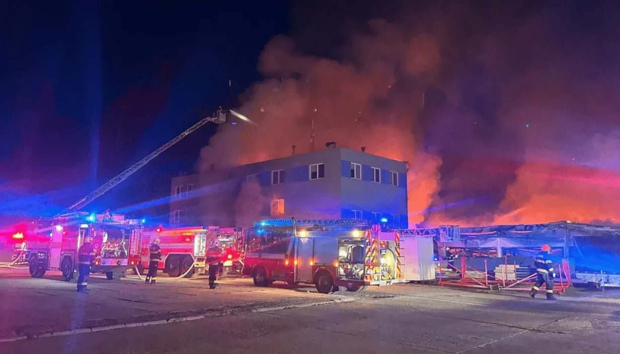 Cek cumhuriyeti nde silah fabrikasina saldiri teror i htimali ve uluslararasi boyut 53652