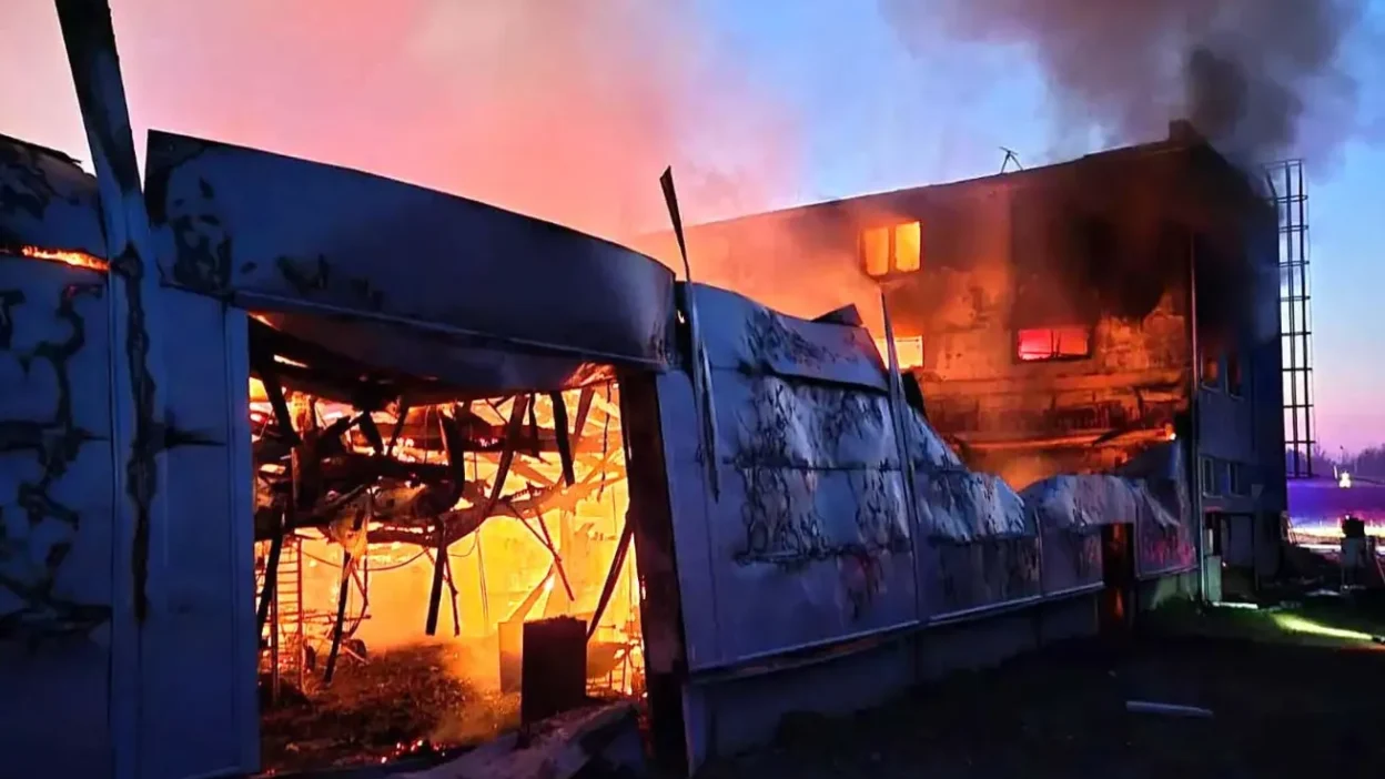 Cek cumhuriyeti nde silah ureten fabrikaya saldiri deprem fraksiyonu sorumlulugu ustlendi 53406