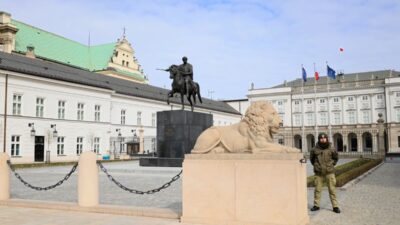 I ki genc yasak bolgede dron ucurunca gozaltina alindi 50906