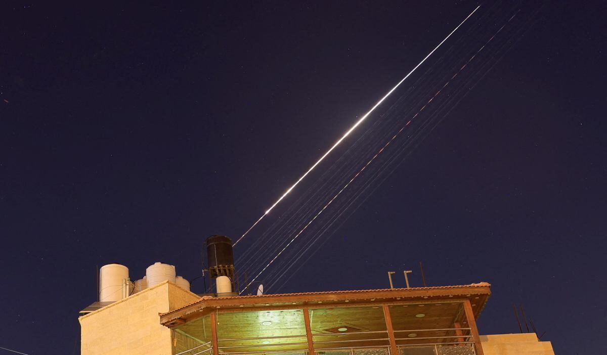 I ran i srail ve korfez ulkelerine karsilikli saldirilar duzenledi 52404