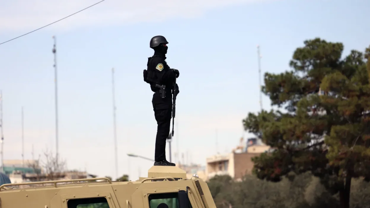 İran'ın natanz nükleer tesisi abd ve i̇srail tarafından hedef alındı 1 I ran in natanz nukleer tesisi abd ve i srail tarafindan hedef alindi 53711