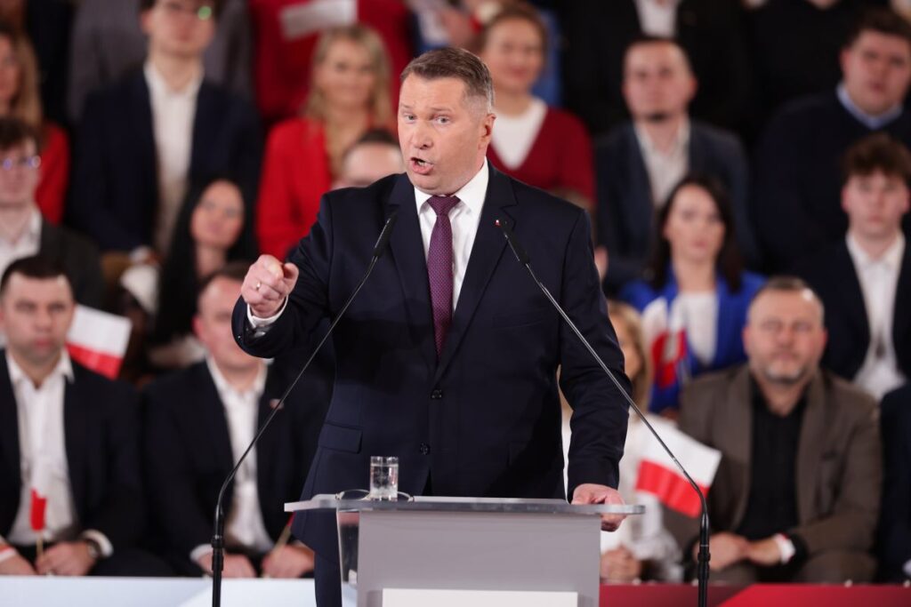 jaros aw kaczy ski gelecek secimlerde basbakan adayi olarak przemys aw czarnek i belirledi 50945