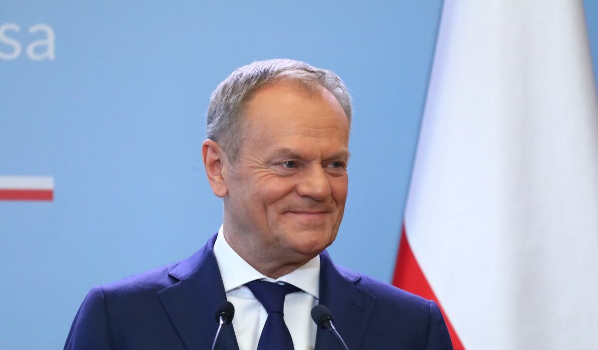 Koalisja obywatelska'da lider seçimleri: tusk parti başkanı olarak onaylandı, bölgesel liderlerde i̇tirazlar var 1 Koalisja obywatelska da lider secimleri tusk parti baskani olarak onaylandi bolgesel liderlerde i tirazlar var 51063