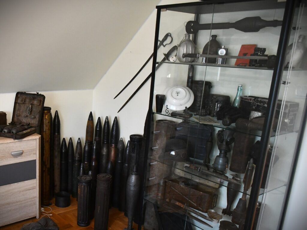 koz w da i kinci dunya savasi donemine ait muhimmat bulundu 22 yasindaki supheli gozaltina alindi 51353