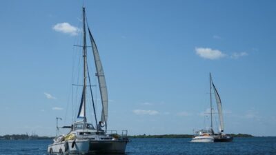 Küba'ya yardım taşıyan katamaranlardan haber alınamıyor, ülkede sağlık sistemi alarm veriyor 4 Kuba ya yardim tasiyan katamaranlardan haber alinamiyor ulkede saglik sistemi alarm veriyor 56120