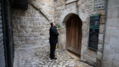 Kudüs'te latin patriği ve kutsal topraklar muhafızı, misa törenine katılmasına i̇zin verilmedi 2 Kudus te latin patrigi ve kutsal topraklar muhafizi misa torenine katilmasina i zin verilmedi 56694