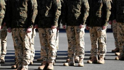 Lubnan da polonyali baris gucu askeri mayin patlamasinda hafif yaralandi 56653