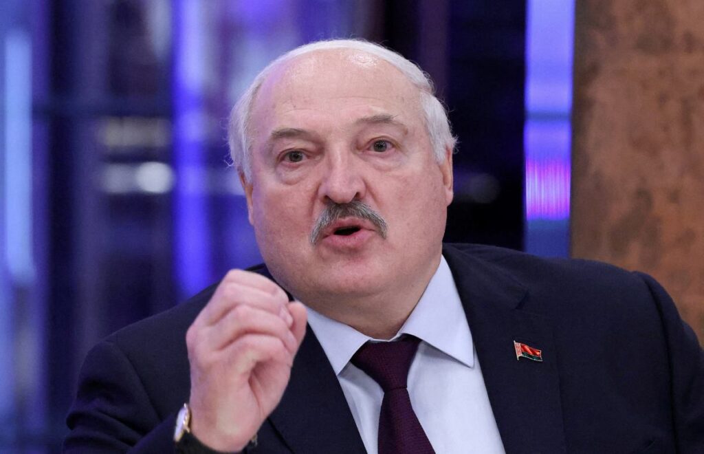 lukashenko fuzelerimiz var baskalarina karsi degil 51370