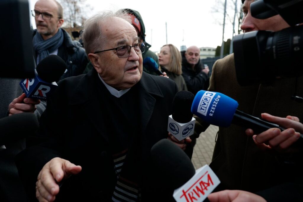 lux veritatis vakfi na yonelik denetimde usulsuzlukler tespit edildi 56274