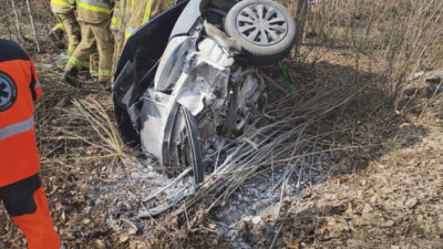 M awa da piekie ko caddesi nde 11 mart ta meydana gelen kazada iki genc yarali polis ve savcilik sorusturma yurutuyor 51296