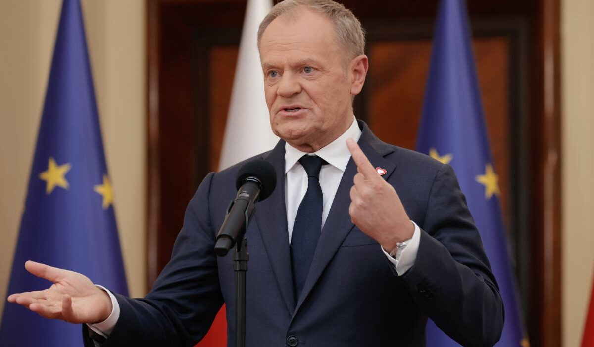 Macar dışişleri bakanı szijjártó'nun avrupa birliği toplantıları arasında rusya ile düzenli i̇letişimi i̇ddiası 1 Macar disisleri bakani szijj rt nun avrupa birligi toplantilari arasinda rusya ile duzenli i letisimi i ddiasi 54064