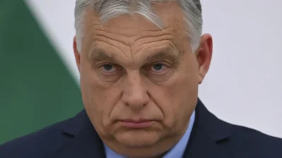 Macaristan ukrayna ya yonelik ab yardimlarini petrol sevkiyatina bagladi 52374