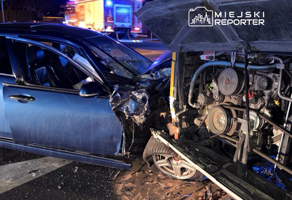 Niepor cie de otobusle arac carpisti yaralanan olmadi 55812